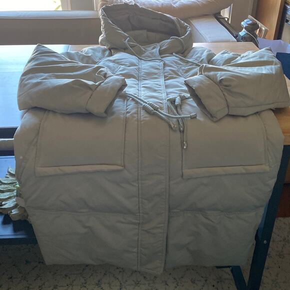 Cartelo Long puffer coat with hood - Picture 1 of 7